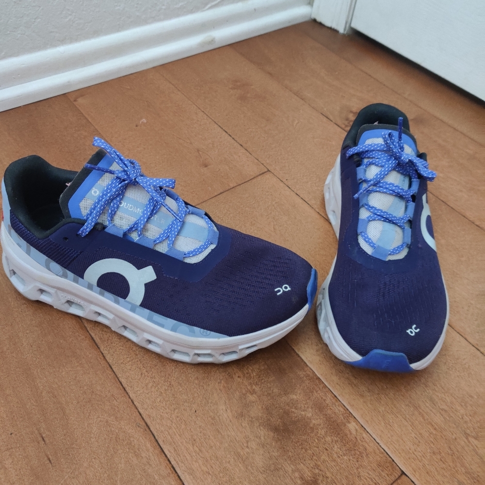 EUC On Cloud Cloud Monster Running Shoes Size 8